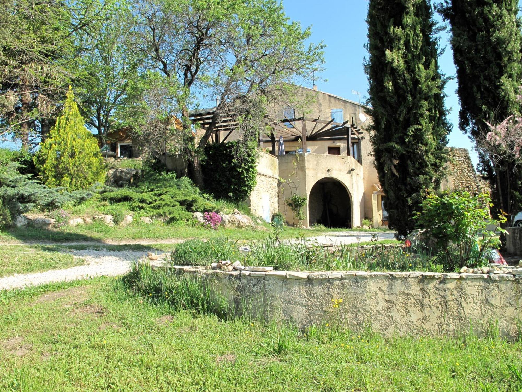 Le Grand Saint Paul Bed & Breakfast Rognes Dış mekan fotoğraf