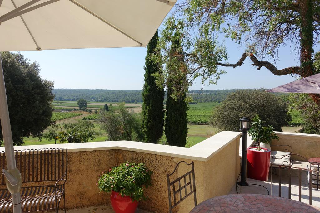 Le Grand Saint Paul Bed & Breakfast Rognes Dış mekan fotoğraf