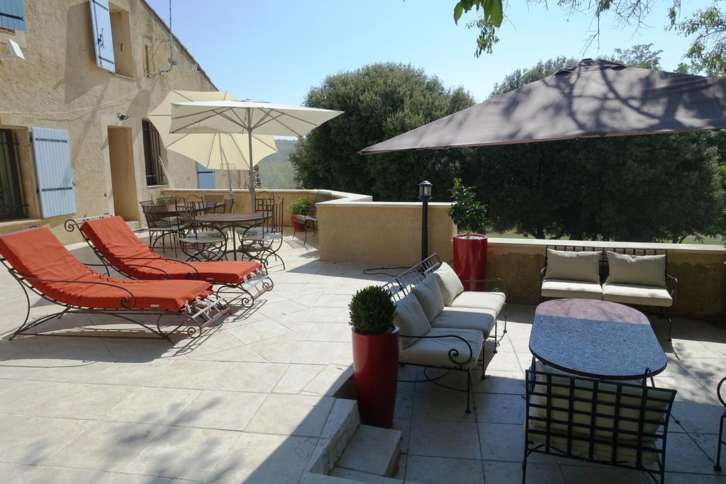 Le Grand Saint Paul Bed & Breakfast Rognes Dış mekan fotoğraf